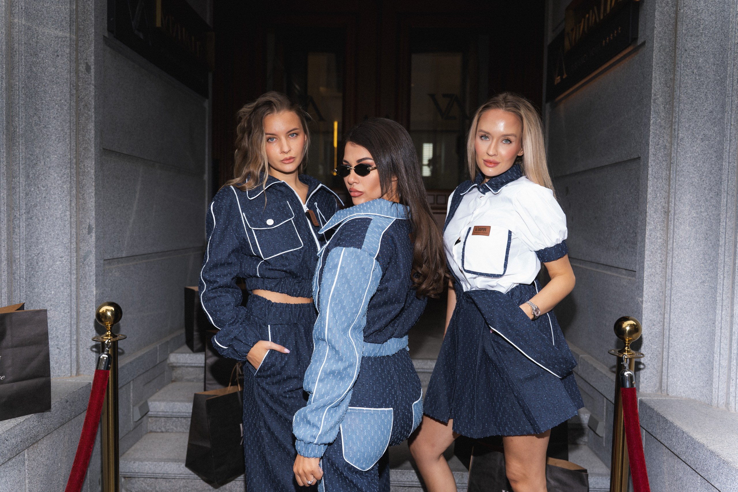 Сет от тъмен деним KARPOV Premium Couture с акценти от бели паспели - Image 18